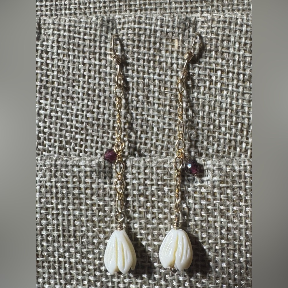 Elegant Gold and White Dangle Earrings